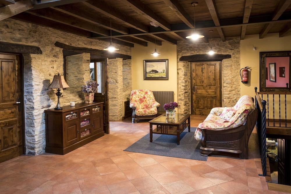 Hotel Rural Casona Trabadelo Vegadeo Bagian luar foto