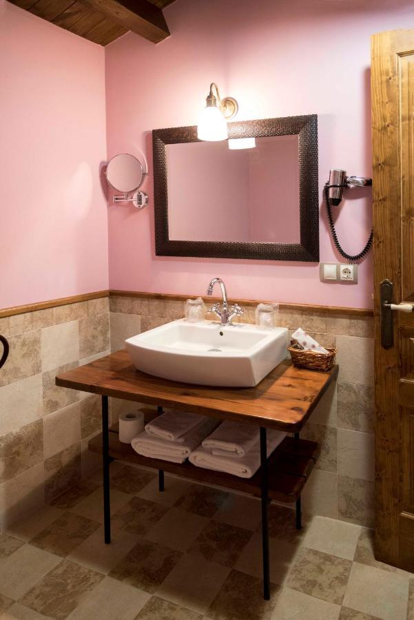 Hotel Rural Casona Trabadelo Vegadeo Bagian luar foto