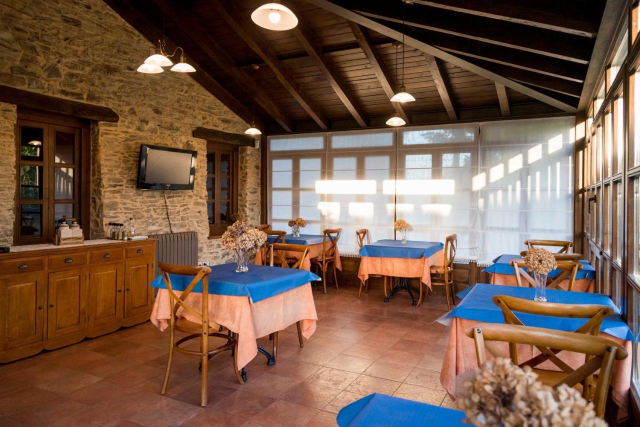 Hotel Rural Casona Trabadelo Vegadeo Bagian luar foto